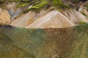 藏东类乌齐地区花岗质片麻岩锆石CamecaUPb定年及其地质意义